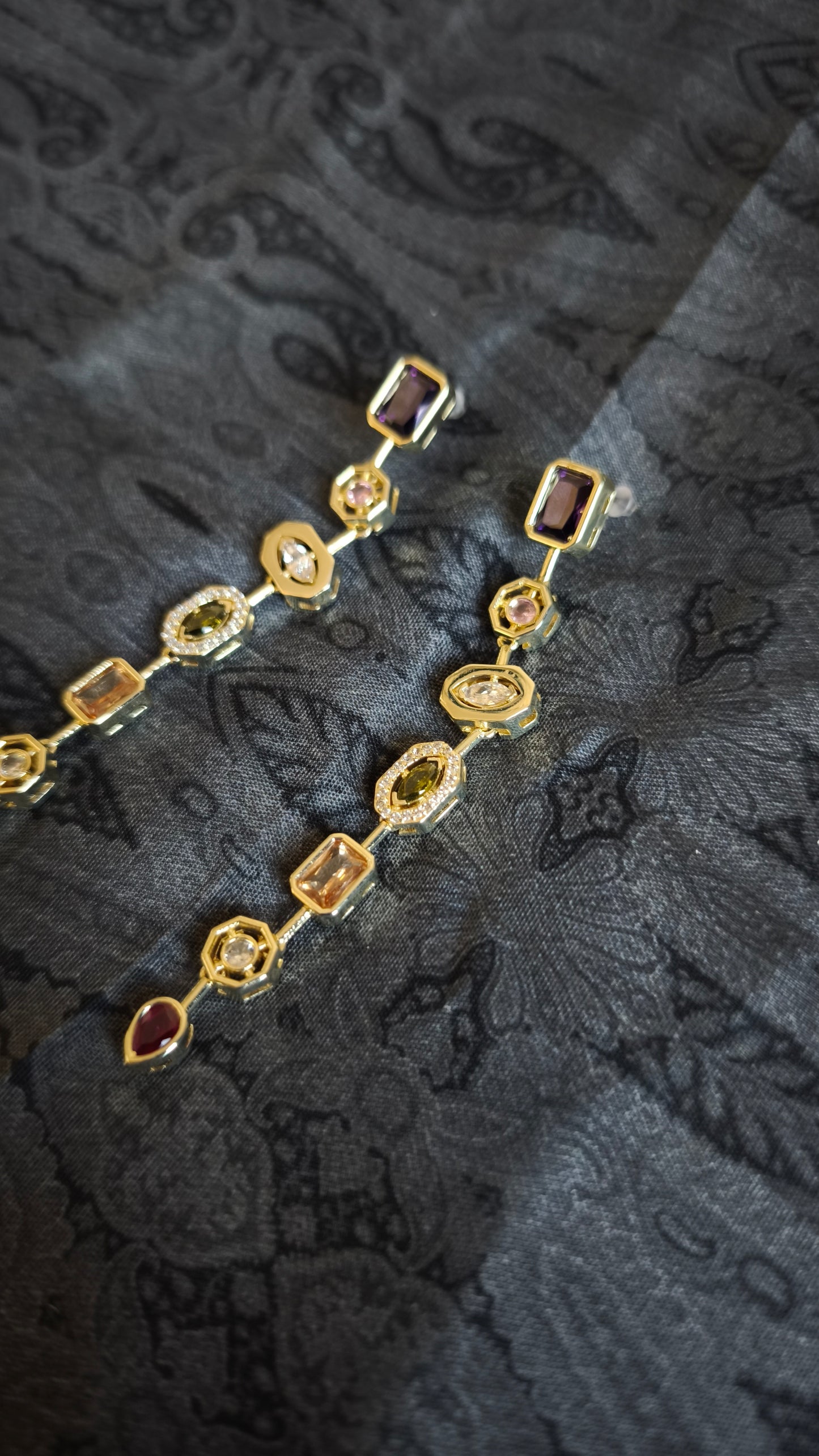 elements of gold - gold renkli element küpe