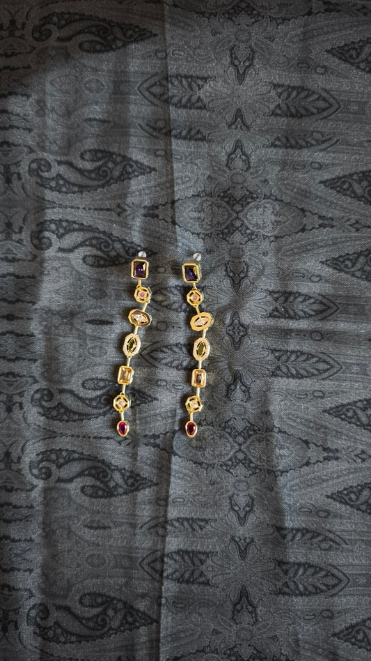 Toptan gold renkli element küpe
