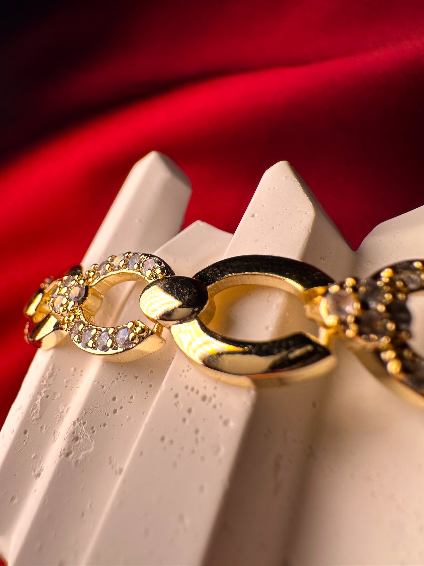 Chainy - 14k gold kaplama taşlı Çelik bileklik
